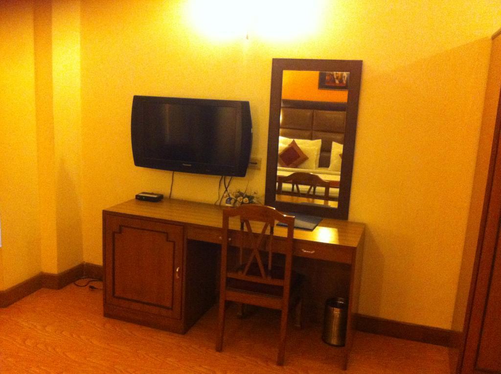 Hotel Smart Inn-2 New Delhi Exterior photo