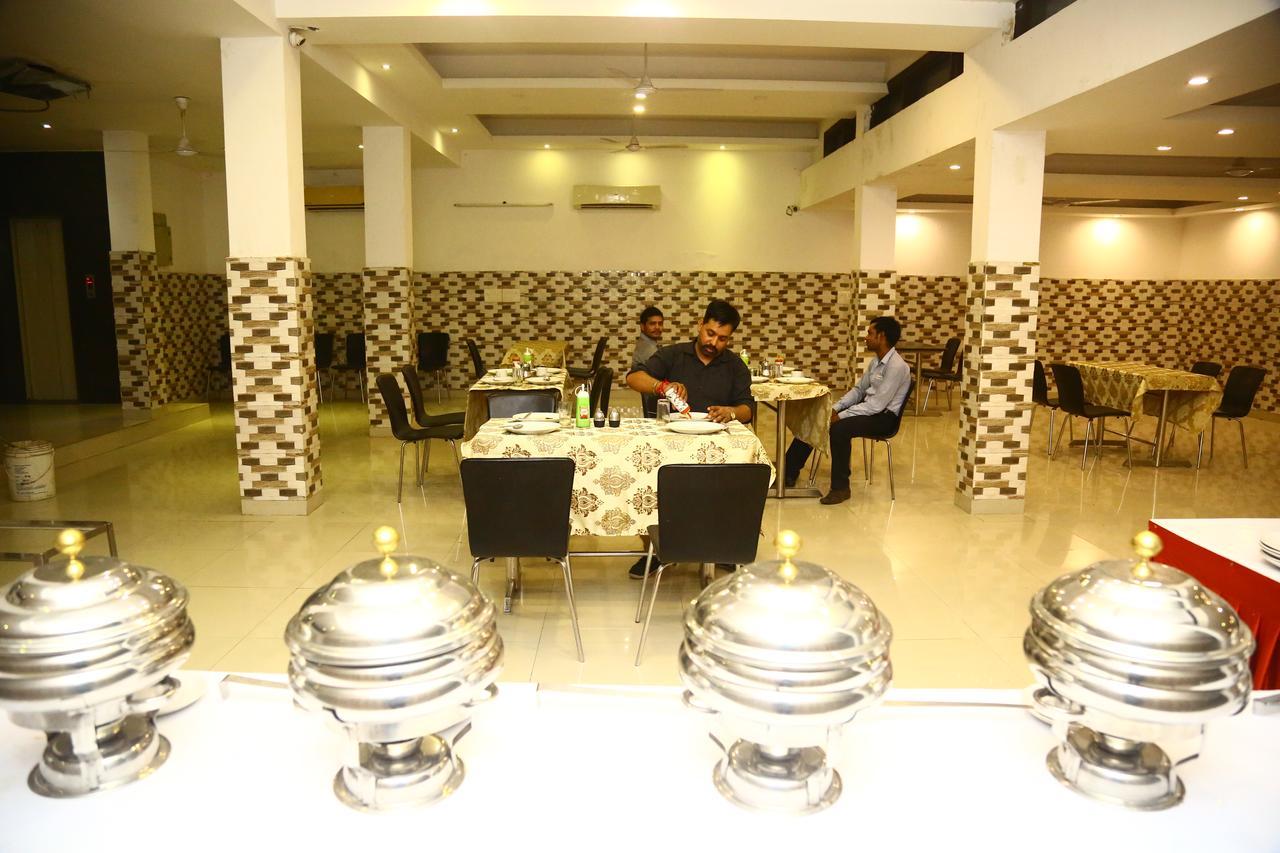Hotel Smart Inn-2 New Delhi Exterior photo